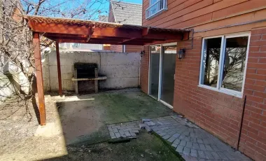 SE VENDE CASA EN CURAUMA VALPARAISO CERCA UNIV. CATOLICA 3 D. 3 B. 4.300 UF