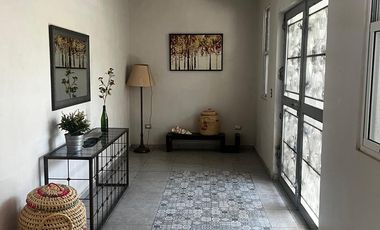 Residencia amplia con piscina, zona grill de 4 recámaras