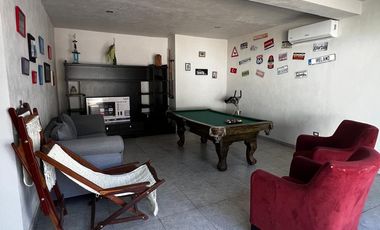 Residencia amplia con piscina, zona grill de 4 recámaras