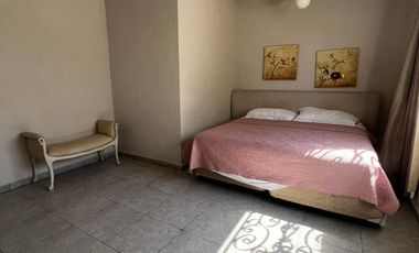 Residencia amplia con piscina, zona grill de 4 recámaras