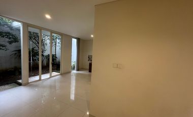 Sewa Kontrakan Rumah di Grand Pakuwon Harga Murah Dekat Tandes Surabaya Barat Tahunan Perumahan Per 2026 Dibawah 70 Juta