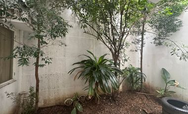 Sewa Kontrakan Rumah di Grand Pakuwon Harga Murah Dekat Tandes Surabaya Barat Tahunan Perumahan Per 2026 Dibawah 70 Juta