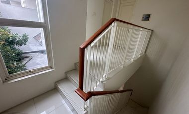 Sewa Kontrakan Rumah di Grand Pakuwon Harga Murah Dekat Tandes Surabaya Barat Tahunan Perumahan Per 2026 Dibawah 70 Juta