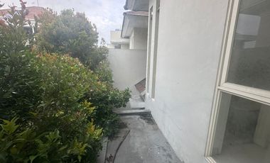 Sewa Kontrakan Rumah di Grand Pakuwon Harga Murah Dekat Tandes Surabaya Barat Tahunan Perumahan Per 2026 Dibawah 70 Juta