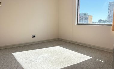 SE VENDE EXCELENTE DEPARTAMENTO 3 DORMITORIOS EDIFICIO DON PEDRO IV