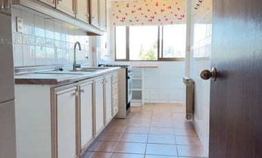 VENDE AMPLIO DEPARTAMENTO 3 DORMITORIOS HOCHSTETTER CONDOMINIO NAVARRA