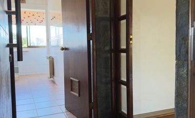 VENDE AMPLIO DEPARTAMENTO 3 DORMITORIOS HOCHSTETTER CONDOMINIO NAVARRA