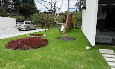 Casas con entrega 2027 Cumbayá San Patricio