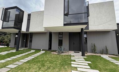 Casas con entrega 2027 Cumbayá San Patricio