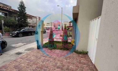 VENTA CASA CIUDAD OLIMPO