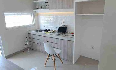 Dijual Rumah Townhouse Semi Furnished Bisa KPR Mewah Murah Pancoran Mas Depok