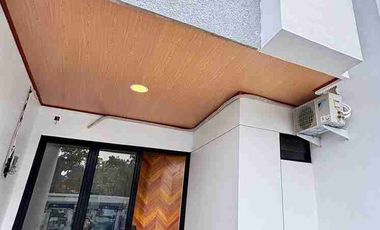 Dijual Rumah Kukusan Beji (230 meter Tol Kukusan-3) Bisa KPR Mewah Murah di Kota Depok