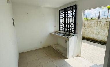 En alquiler casa de 3 dormitorios en urb.Los Geranios 3 en chongon.