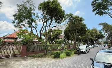 Bangunan Komersial Hitung Tanah Surabaya Pusat Dekat Raya Darmo