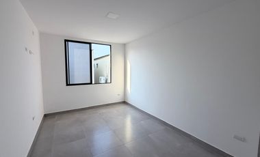 casa Moderna en Alquiler Vía Salitre