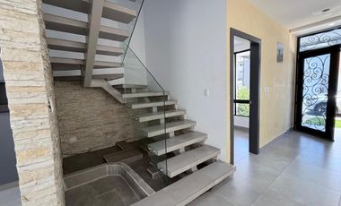 casa Moderna en Alquiler Vía Salitre