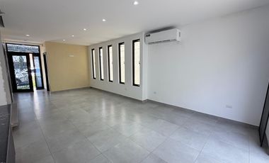 casa Moderna en Alquiler Vía Salitre