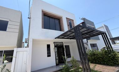 casa Moderna en Alquiler Vía Salitre