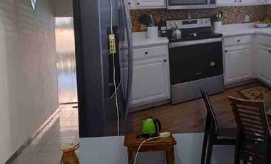 dijual/sewa rumah siap huni semi furnished berlokasi strategis dekat supermarket dan rumah sakit di jl. sungai raya dalam