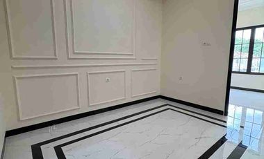 Rumah mewah 2 Lantai luas tanah besar Lokasi Grand depok City dekat alun alun