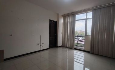 Casa de venta en la Urbanización Belo Horizonte, Vía a la Costa, Guayaquil.