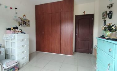 Casa de venta en la Urbanización Belo Horizonte, Vía a la Costa, Guayaquil.