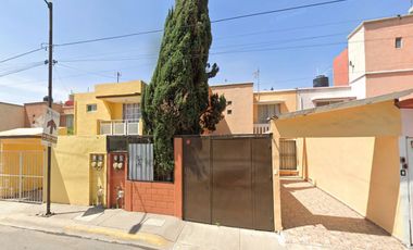 Casa en venta en Hacienda Cuautitlan, Cuautitlán, Estado de México JP1