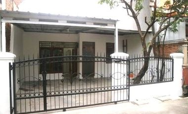 Dikontrakkan Rumah Tidak Berperabot di Cakung Jakarta Timur