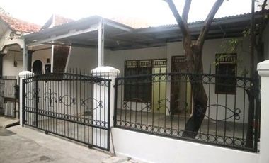 Dikontrakkan Rumah Tidak Berperabot di Cakung Jakarta Timur
