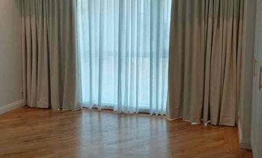 4 bedrooms Newly renovated in Forbes Tower