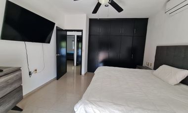 Renta casa en Residencial Club Real