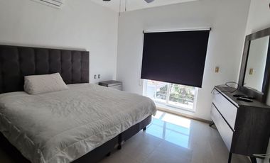 Renta casa en Residencial Club Real