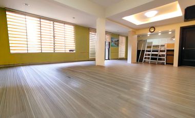 Mahogany Place 3 Taguig Single detached house LA 167 sqm FA 305 sqm 4 bedroom 2 parking for sale