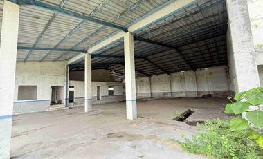 Dijual Tanah dan Bangunan Cocok Untuk Usaha lokasi Jalan Kletek Taman Sidoarjo