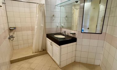 FOR LEASE: 3-Bedroom Flat in Renaissance 2000, Pasig City