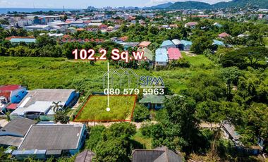 Land in town for sale at Hua Hin Soi 16, Land Area 102.2 sq.wah (408.8 sq.m) Price 2.4 Million Baht