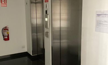 Vendo departamento de 137 m2, 3 Dorm. y dos cocheras en Av Javier Prado Oeste, San Isidro