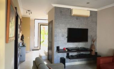 Venta Casa en Samborondón Urbanización Terrasol - C377