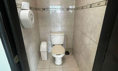 Local en venta sobre la 24 Sur en colonia unidad Guadalupe