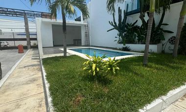 CASA EN RENTA EN CIUDAD DEL CARMEN 📍 Ubicación: Privada San Román #9 Col. San Joaquín, Ciudad del Carmen