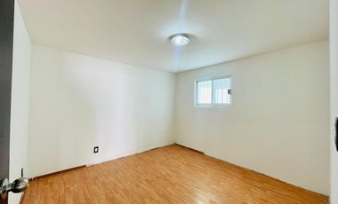 CASA EN VENTA TOTALMENTE REMODELADA EN AZCAPOTZALCO