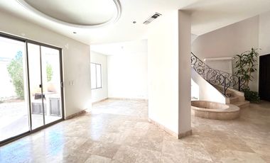 Venta bella residencia en La Paloma, plusvalia, diseño y ubicacion.