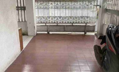 Disewa Rumah Strategis  dalam komplek nyaman di pulomas kayu putih dekat RS EMC pulomas