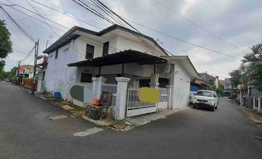 Disewa Rumah Strategis  dalam komplek nyaman di pulomas kayu putih dekat RS EMC pulomas