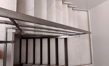 LOFT EN RENTA AMUEBLADO CERCA DE LOS ARCOS