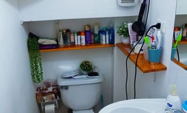 Arriendo casa de tres dormitorios en centro de Curacavi