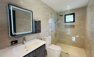 Fully Renovated Bungalow House and Lot for Sale in BF Homes, Parañaque City