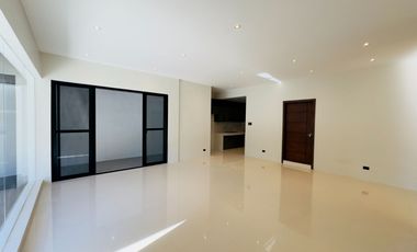 Fully Renovated Bungalow House and Lot for Sale in BF Homes, Parañaque City