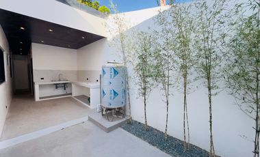 Fully Renovated Bungalow House and Lot for Sale in BF Homes, Parañaque City