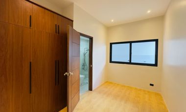 Fully Renovated Bungalow House and Lot for Sale in BF Homes, Parañaque City